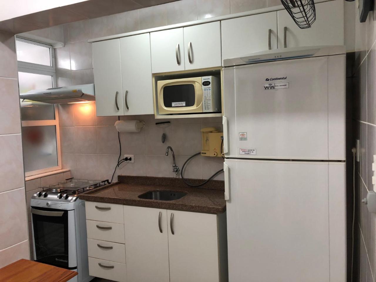 Apto com Ar condicionado a 200 m da praia - atrás do Shopping Enseada Guarujá Exterior foto